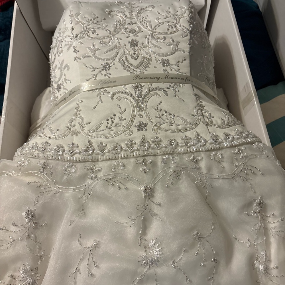 Oleg Cassini White Embroidered Wedding Dress